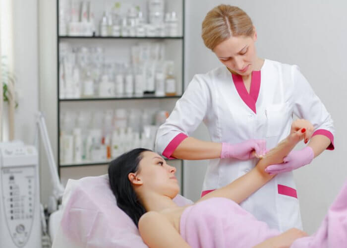 kurs depilacji pastą cukrową foto główne wpisu